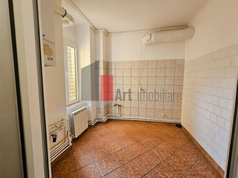Centrul Vechi Spatiu Comercial de inchiriat in Centrul Vechi, 55mp
